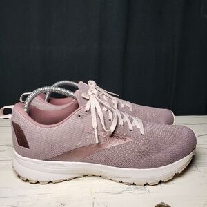 Brooks Revel 4 Sneakers in Metallic Primrose - Women's size 11